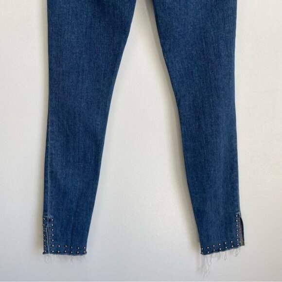 FRAME Le High Studded Skinny Jeans - 25 - Picture 11 of 16